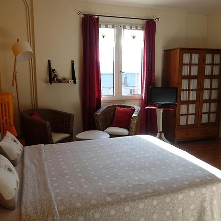 Chambres D'Hotes Les Magnolias Saint-Chéron Екстериор снимка